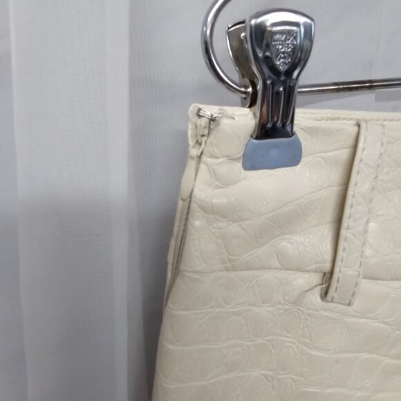 Ivory Embossed Faux Leather Mini Skort Shorts Party Club Rave M - Picture 4 of 10